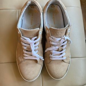 Post exchange sneakers